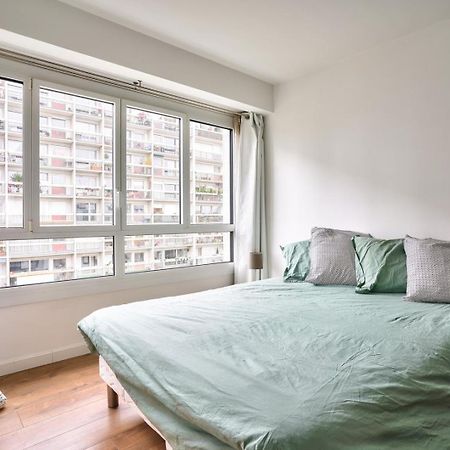 Guestready - Apt Confortable Avec Terrasse Au 18E Paryż Zewnętrze zdjęcie